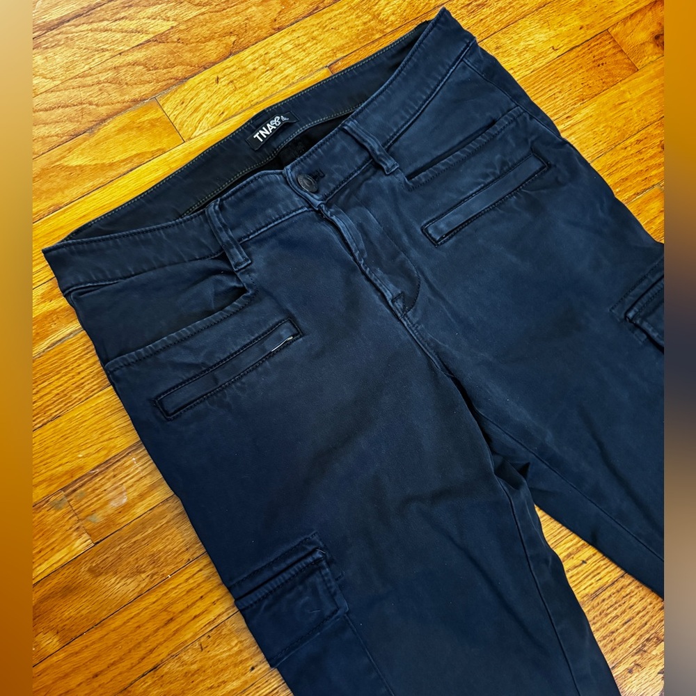 TNA cargo style pant - size 4